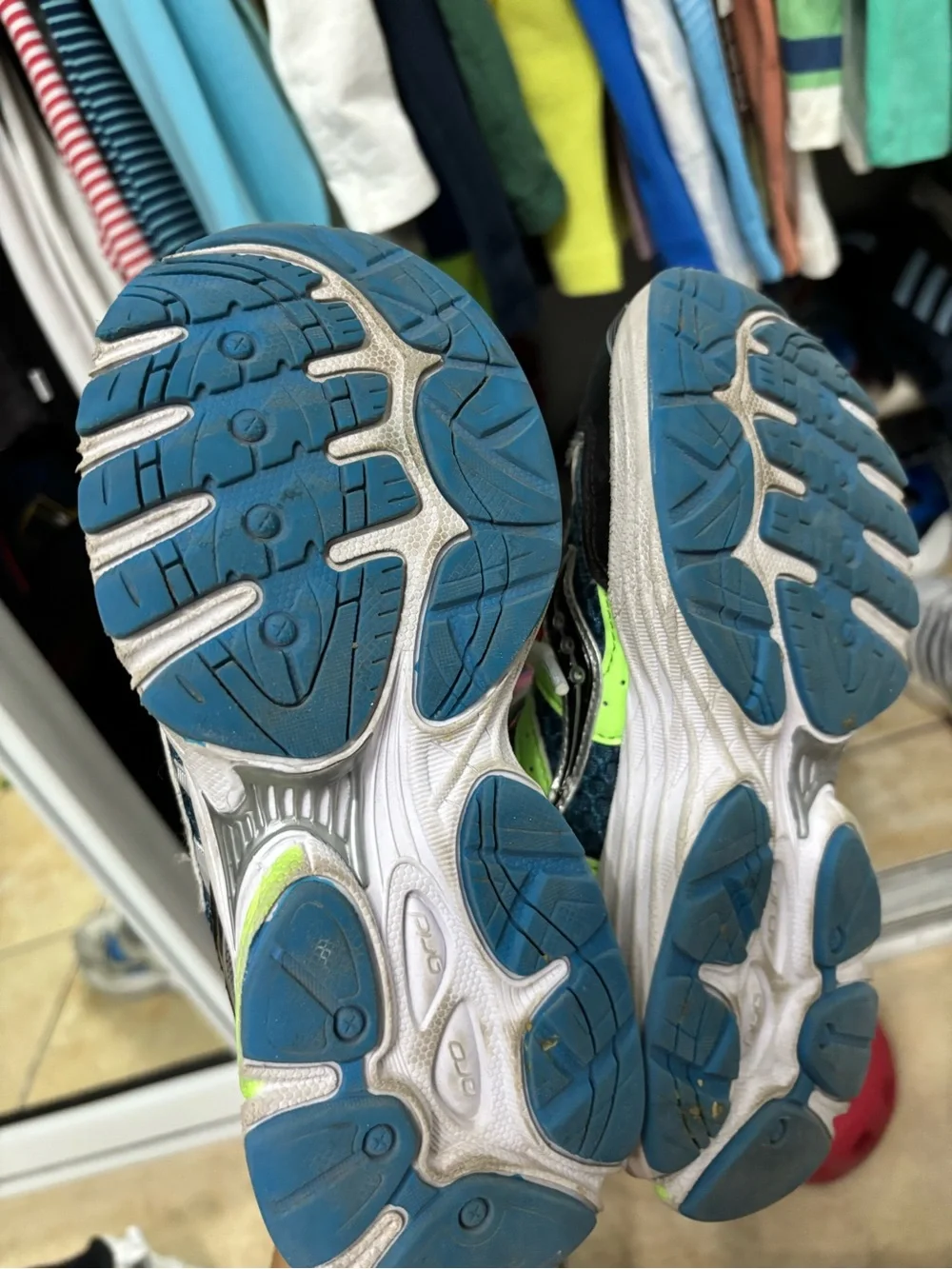 Saucony Kids Neon Green & Blue Athletic Sneakers